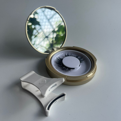Reusable Magnetic Eyelashes - One Year, One Set!